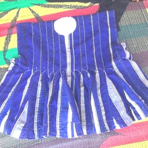 Handwoven Indigo Fugu Batakari: Ghanaian Heritage Wear, Embroidered Detail
