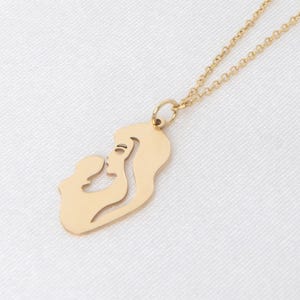 Gold Mother and Child Necklace, Handmade Mom Pendant, 14k New Mom Gift, Family Symbolic Jewelry, Gold Chain for Mothers, Baby Shower Gift