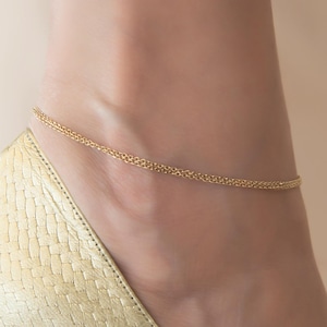 14k Gold Double Chain Anklet: Evil Eye Heart Charm, Diamond-Cut Finish