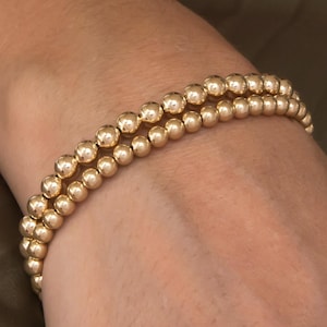 14k massief gouden 4 mm kralenarmband, gelaagde gouden balarmband, 14k kralenarmband met ketting, gouden balarmband, gouden stapelarmband