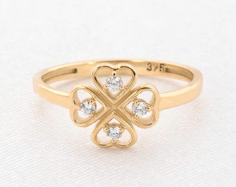 Solid 14K Gold Diamond Clover Ring, Minimalist Stacking Lucky Charm Jewelry