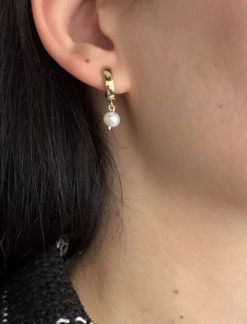 Solid gold hanging pearl hoop earrings