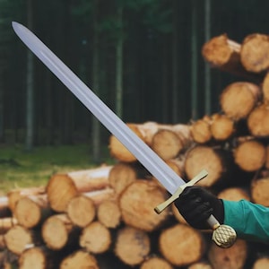 Handmade Excalibur Sword Replica: High Carbon Steel Blade, Leather Scabbard