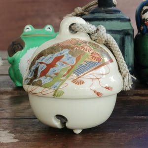 Vintage Japanese Floral Bell – Hand-Painted Ceramic Gift | For Grandma or Her, Asian Cottage Decor