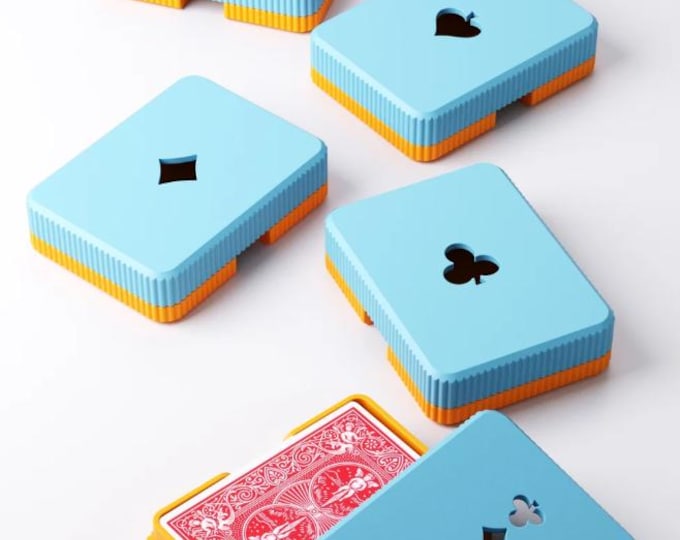 3D-printed card box for card games | Storage box for playing cards | Lid with card symbols. Ideal for Skat or Doppelkopf.
