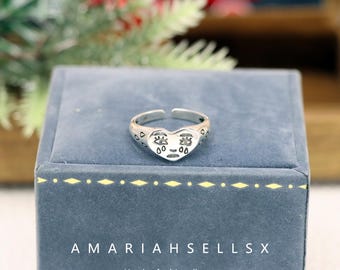 Anillo de plata de ley S925 con forma de corazón y cara llorando, diseño creativo único.