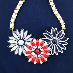 Flower Necklace | Vintage Flower Jewelry Pendant, Antique Brooch Art Jewelry Gift for Her, Recycled Flower Necklace