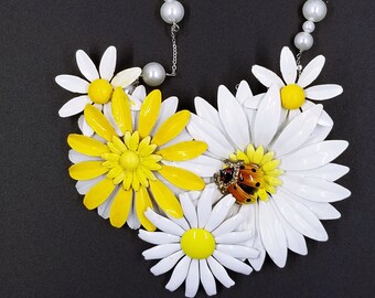 Daisy Flower Necklace,  Handcrafted Necklace; Gift for Her; Mother's Day; Assemblage  necklace; Handmade jewelry; One of a Kind