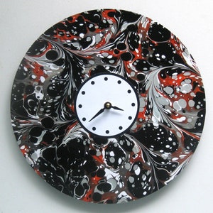 Unique art clock. 12 inch clock. Modern clock. Minimalist clock. Recycled record.
