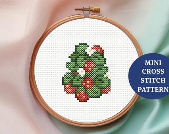 Strawberry Plant Mini Cross Stitch Pattern, Cottagecore Summer Berry Embroidery