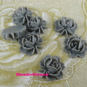 57-Gry-CA  8pcs  Beautiful  Rose Cabochon -Grey