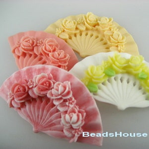 349-00-CA   4pcs Classic Rose On Fan Cabochon,32 x 60 mm- Mix-Colour