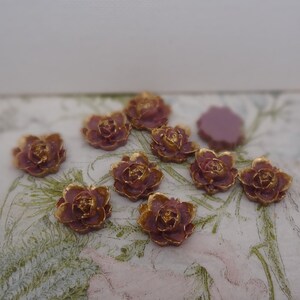 620-00-CA  8pcs (16mm) Golden Petal Beautiful Rose Cabochon -Orchid Haze