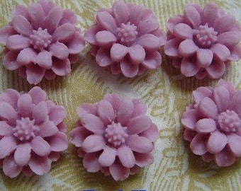 36-02-570-CA   10pcs Pretty  Mini Chrysanthemum Cabochon - Orchid.