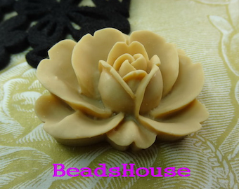 2pcs (30 x 35mm) Big Rose Cabochon - Beige