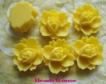 NEW 620-01-20-CA  8Pcs Beautiful Rose Cabochon - Cyber Yellow.