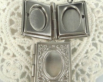 LK -100-21si 6 szt. - (18 x 25 mm) Posrebrzany medalion w kształcie książki, BEZ NIKLU