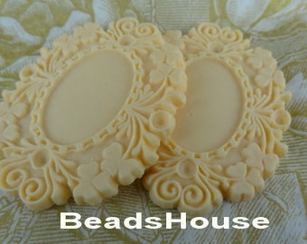 20%  2pcs (18 x25mm) Lace Pendant Bases With/Hole, 30 x 45 mm,Ivory