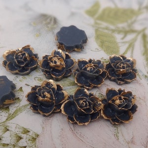 620-00-CA  8pcs (16mm) Golden Petal Beautiful Rose Cabochon -Navy