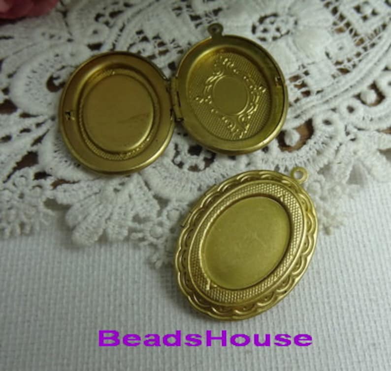 10pcs 23x30mmRaw Brass Locket Pendant Charms, NICKEL FREE image 2