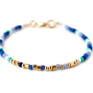 Custom morse code seed bead bracelet, personalized hidden message bracelet, blue minimalist bracelet, custom jewelry gift