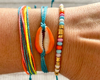 Set of 3 string bracelets with shell charm, summer bracelet stack, colorful waterproof festival jewelry