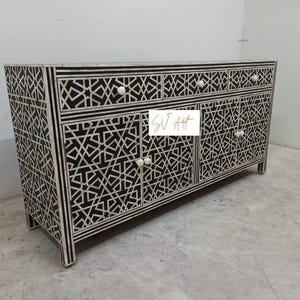 Handmade Black Bone Inlay Sideboard, Geometric Bone Inlay Buffet, Bedroom Furniture, Indian Storage Cabinet, Console Table, Bone Inlay