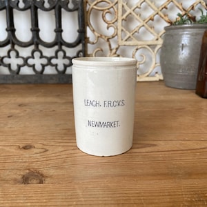 RARITÄT Antike Keramik Veterinär- Salbentopf - Leach F.R.C.V.S NewMarket