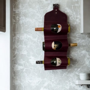 Benutzerdefinierte Flaschenhalter, Weinflaschenträger, vertikales Wandregalregal, Lederflaschenorganisator, Weinhalter, Geburtstagsgeschenk für Papa