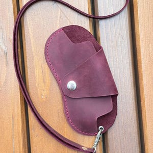 Leather reading glasses case, soft womens eyeglass case, custom eyewear holder, sunglasses organizer, gift for women, gift for husband
