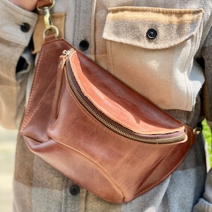 Leder Gürteltasche, braune Gürteltasche aus Leder, braune Gürteltasche aus Leder, handgefertigte Hüftgürteltasche, Crossbody-Tasche für Männer, Geschenk für ihn