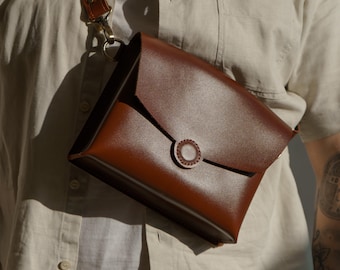 Handmade Leather Messenger Bag for Men: Small Brown Crossbody Purse
