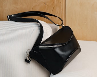Leather Crossbody Bum Bag, Mens Black Fanny Pack, Custom Belt Bag