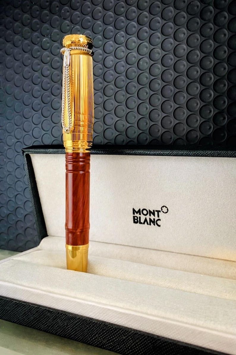 Montblanc Writers Edition Jane Austen Fountain Pen – Gold Wood Finish Collector’s Piece image 3