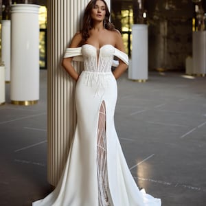 Off-Shoulder Mermaid Wedding Dress with Slit: Elegant Minimalist Bridal Gown