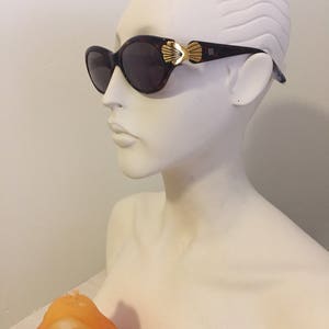 GIVENCHY SUNGLASSES, ITALY G203C, Gold Accents at Modern Logic Bild 6