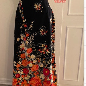 BEAUTIFUL VELVET SKIRT Made in Germany- Please View Measurements in photos-@ Modern Logic