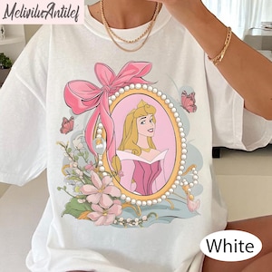 Disney Princess Aurora Shirt – Sleeping Beauty Floral Tee, Matching Disney Shirt, Fairytale Princess Aurora T-Shirt for Girls Trip