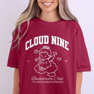 Chemises d&#39;enterrement de vie de jeune fille personnalisées : Cloud Nine Cherub Design
