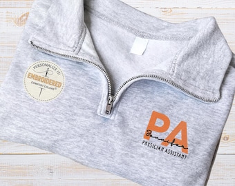 Felpa con cerniera a un quarto ricamata personalizzata per assistente medico, regalo di laurea per studenti con ricamo PA