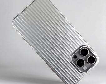 iPhone-hoesje in titaniumkleur: gegalvaniseerde gegolfde harde pc-cover
