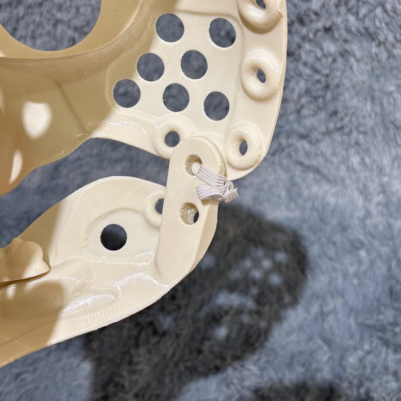A 3D printed wolf-style mask head base with a functional hinge jaw. Designed for fursuit builders, cosplay artists, and furry enthusiasts. The canine skull style is great for anthro or cartoon-themed characters. Lightweight and easy to paint, fur, or modify, it’s ideal for DIY Halloween costumes or conventions.