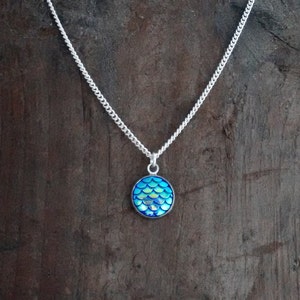 Mermaid Scale Necklace: Whimsical Blue Jewelry