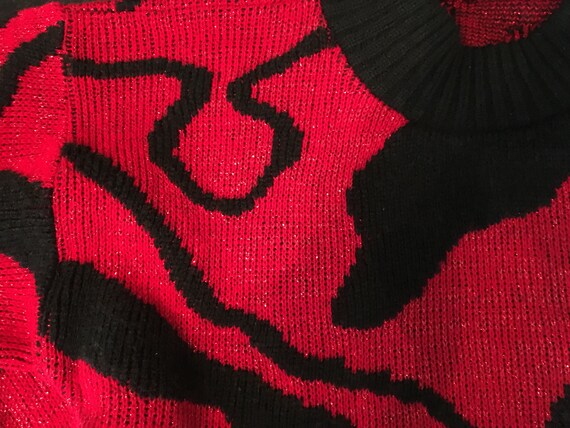 1980s Slouchy Vintage Sweater Red and Black Patte… - image 3