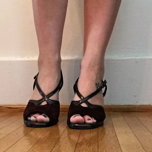 Vintage Brown Suede Hush Puppies Sling Back Pumps afbeelding 3
