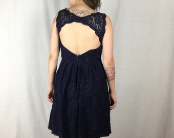 xscape floral pattern lace midi dress Francine Lace Midi Dress - Red Floral