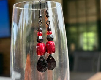 Red & Black Gothic Victorian Beaded Dangle Earrings | Dark Aesthetic  | Handmade Dangle Earrings