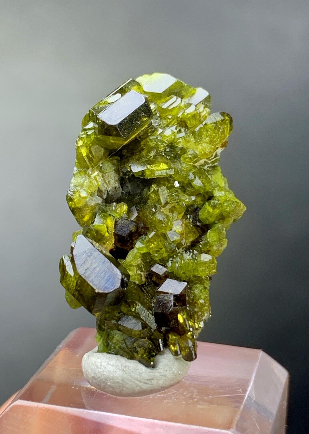 Natural Green Color Epidote Bunch Specimen From Baluchistan Mine ...