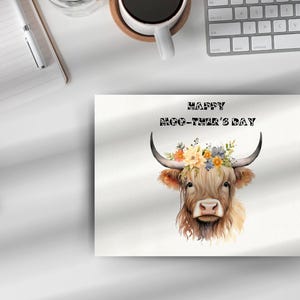 Tarjeta del Día de la Madre con una adorable vaca: un adorable saludo de animal de granja para mamá, abuela y esposa. Ideal para cumpleaños, agradecimiento, hija o regalo.