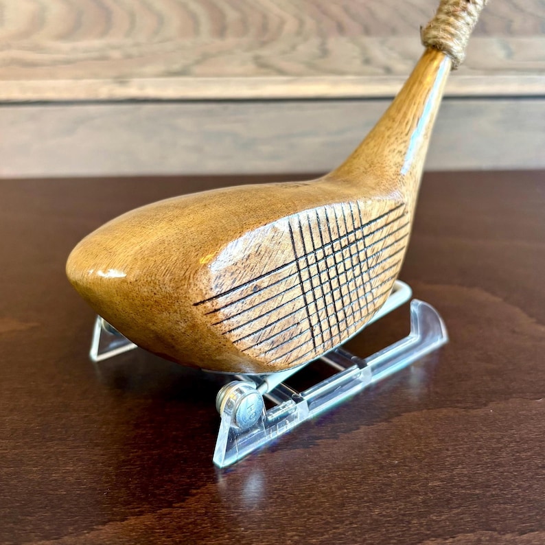 1942 Pro-Made Persimmon Driver image 1